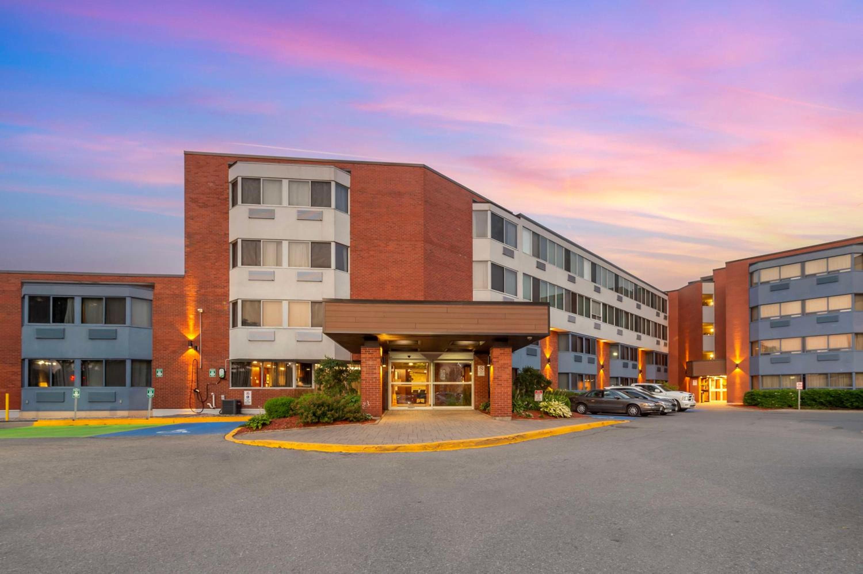 Best Western Plus Ottawa City Centre