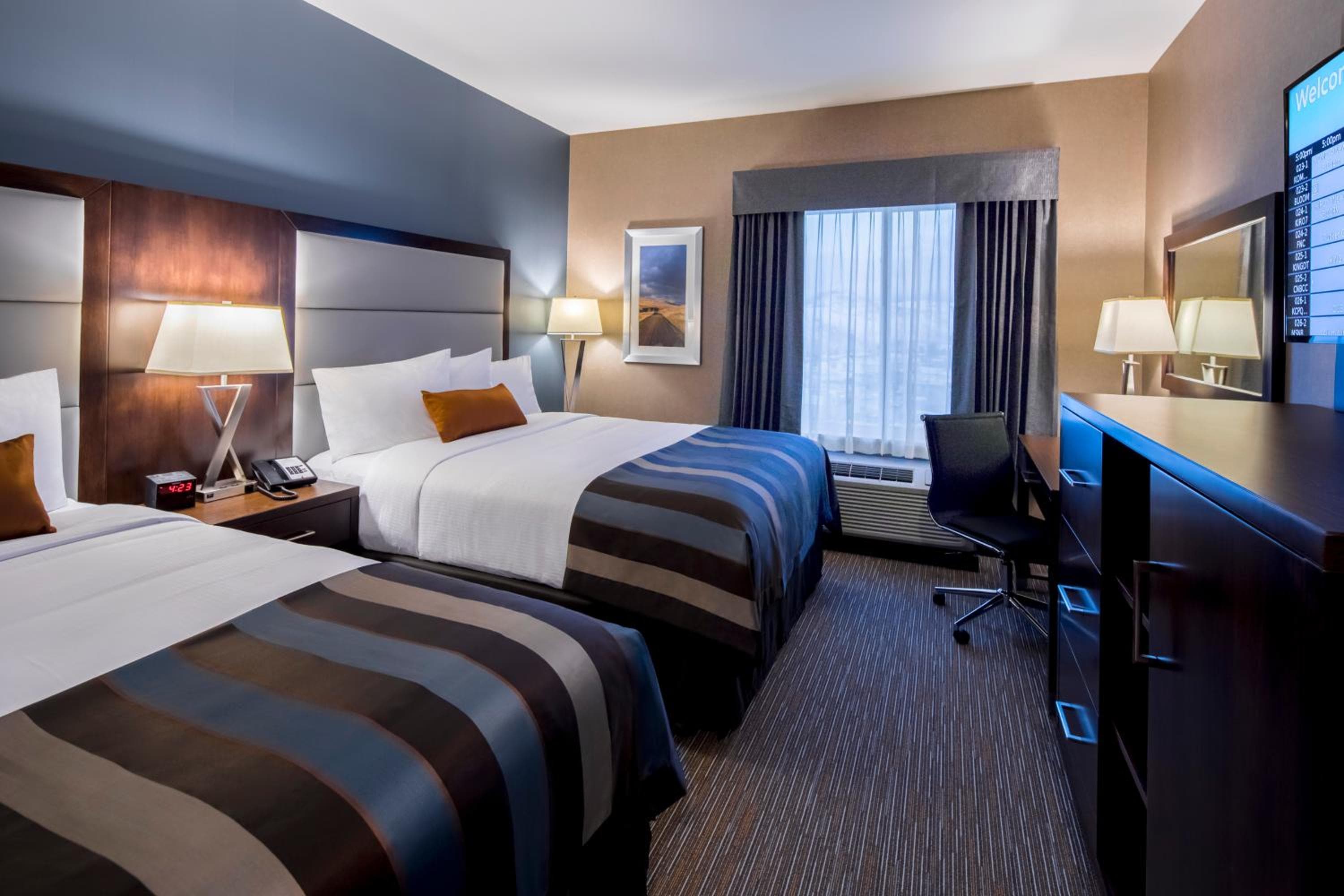 Queen Room with Two Queen Beds - Non-Smoking