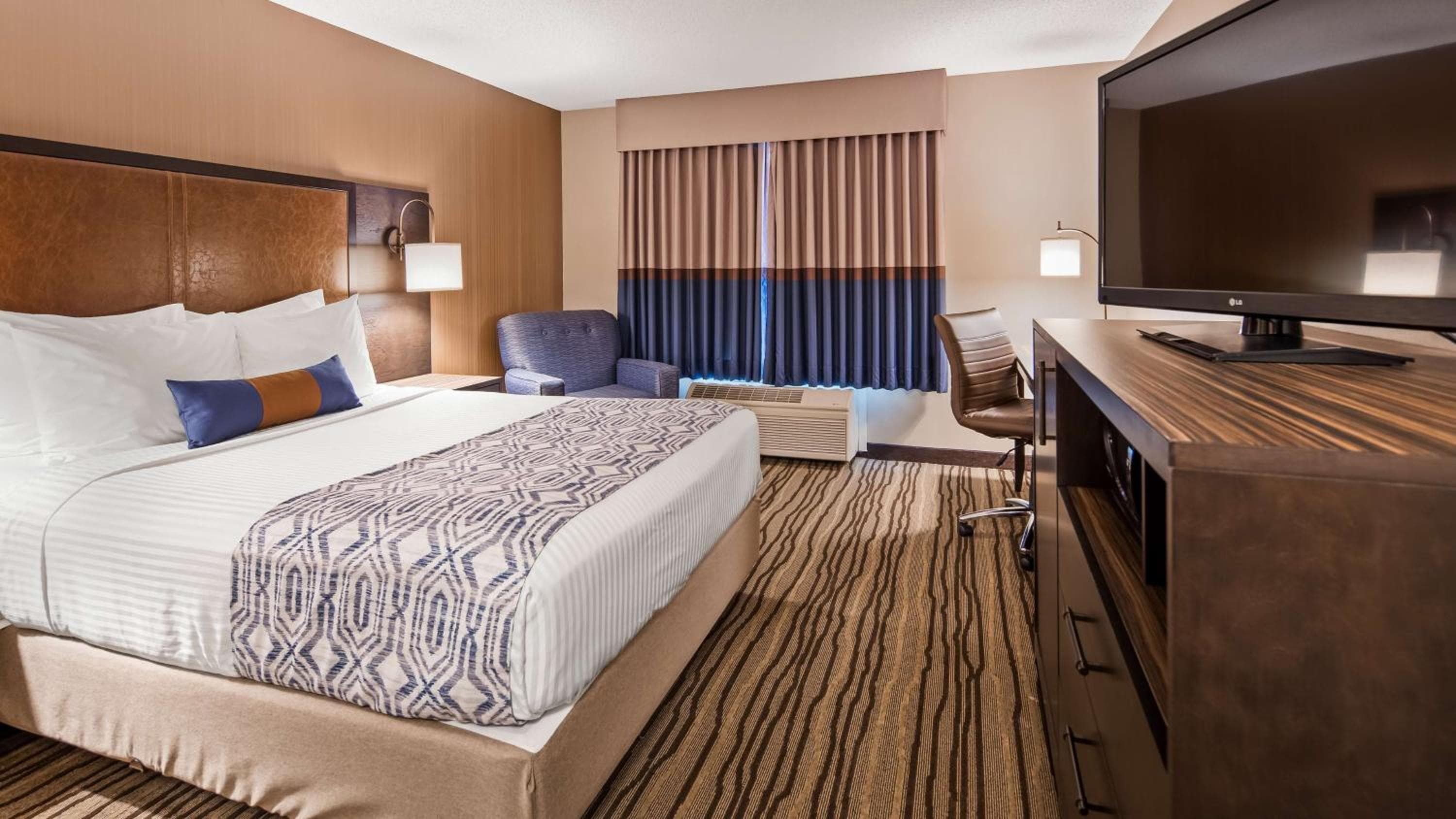 Queen Room - Disability Access