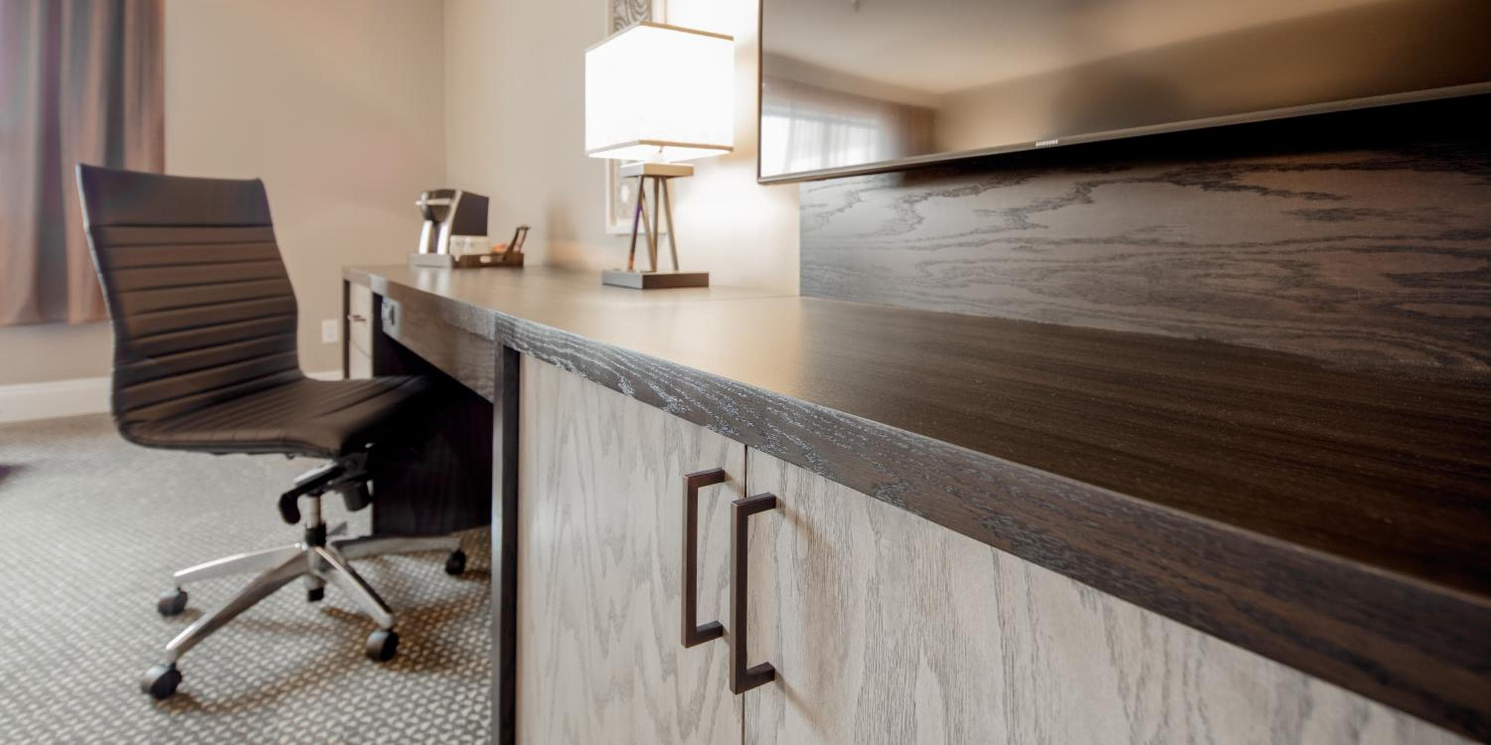 Premium Queen Room with sofa bed