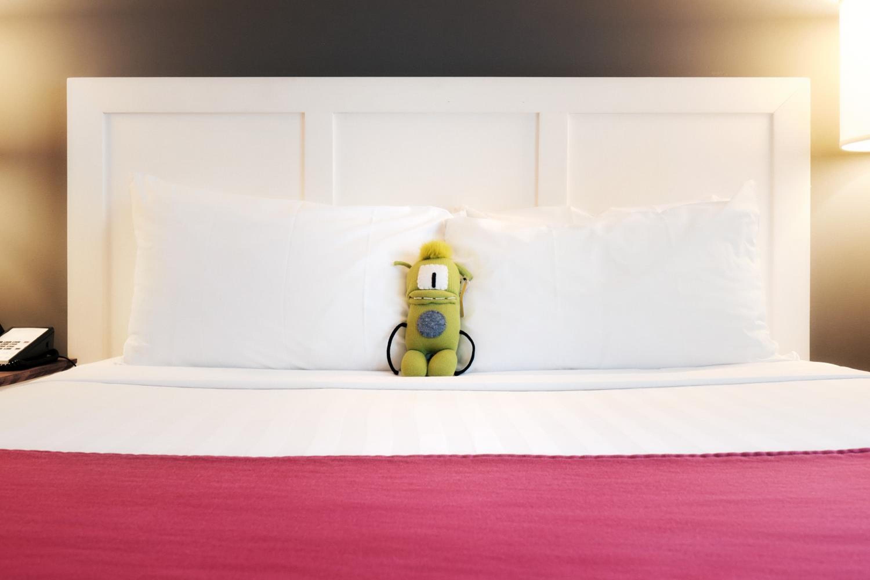 Deluxe Studio with Two Queen Beds