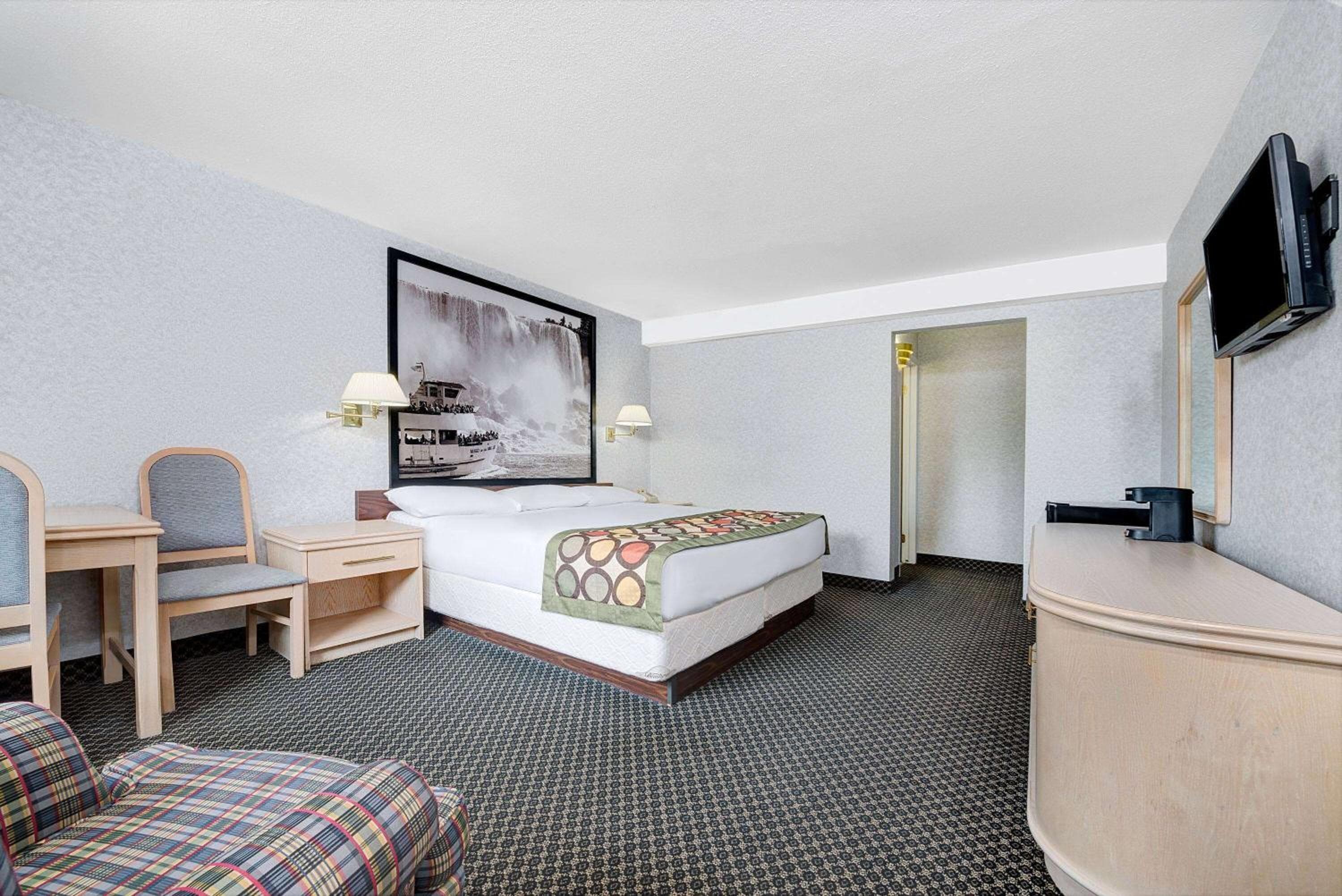 King Room - Non-Smoking