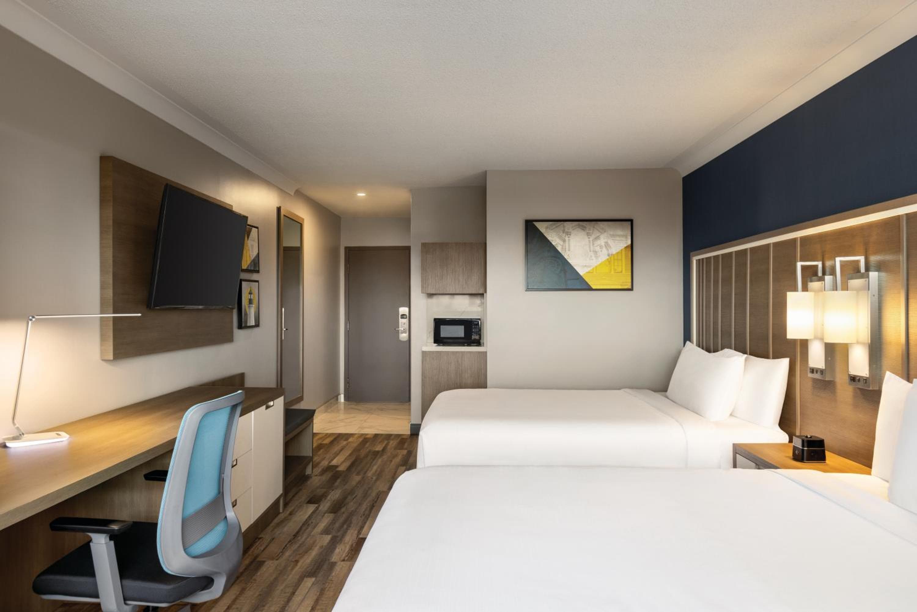 Standard Queen Room with Two Queen Beds and Bath/Shower