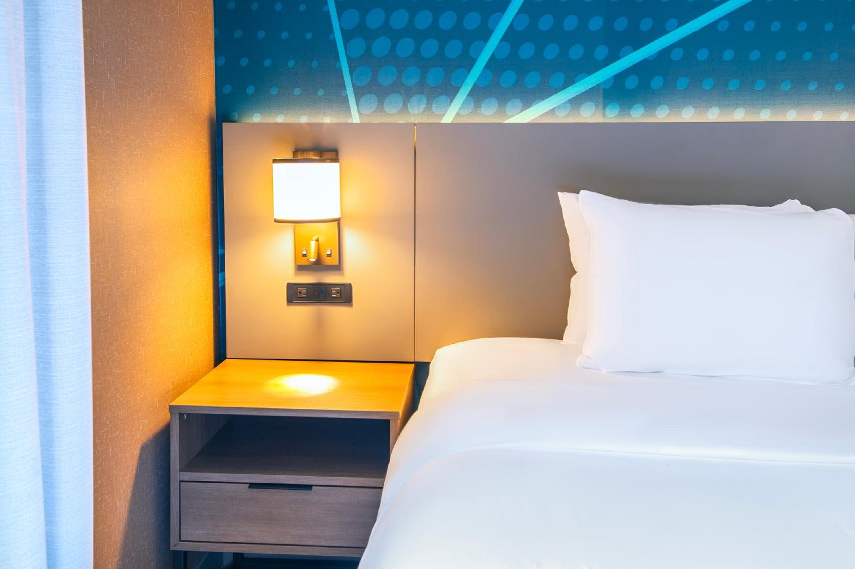 King Room with Sofabed