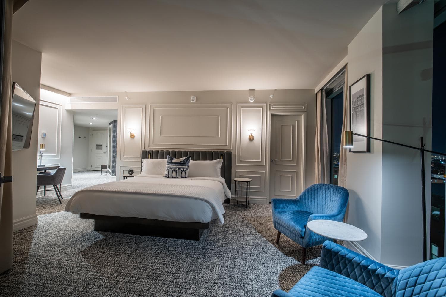 King Room with Balcony