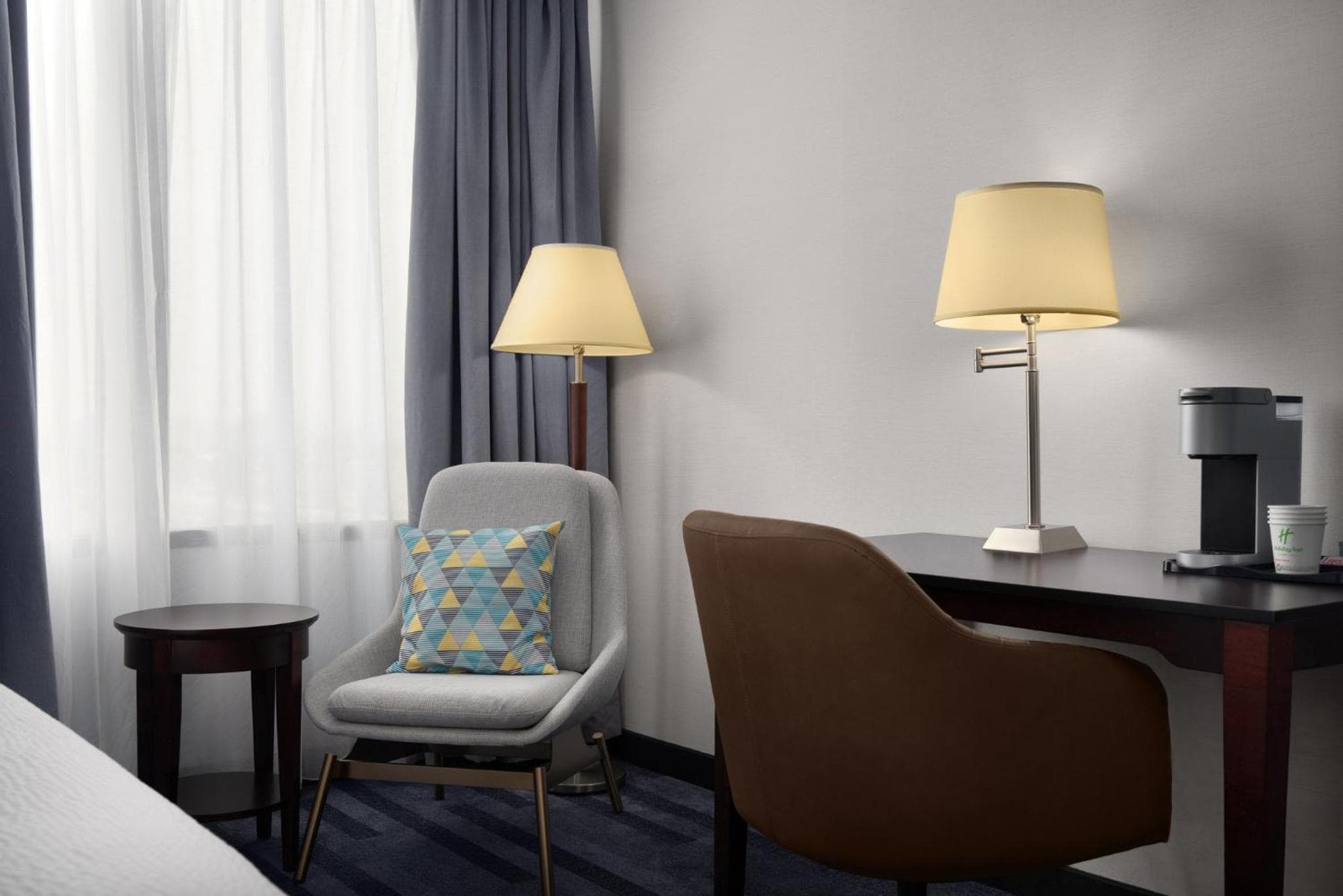 Standard Queen Room with Mobility Accessible Roll-In Shower