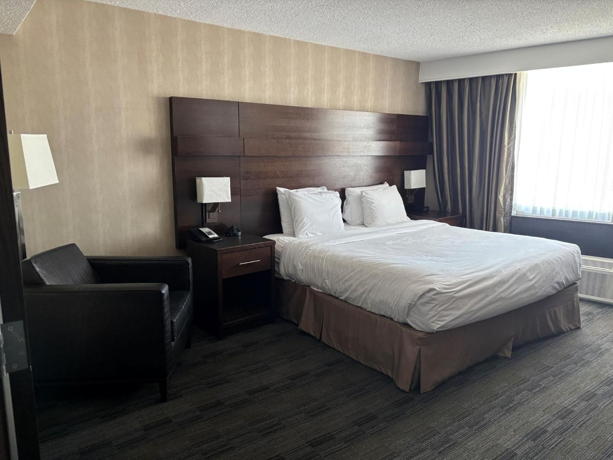 King Suite with Sofa Bed - Non Smoking