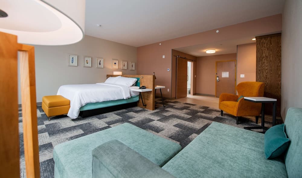 Junior Suite, 1 King Bed