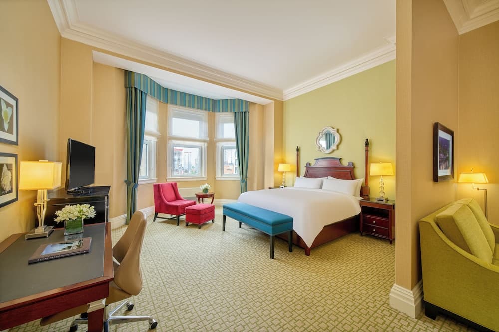 Deluxe Room, 1 King Bed