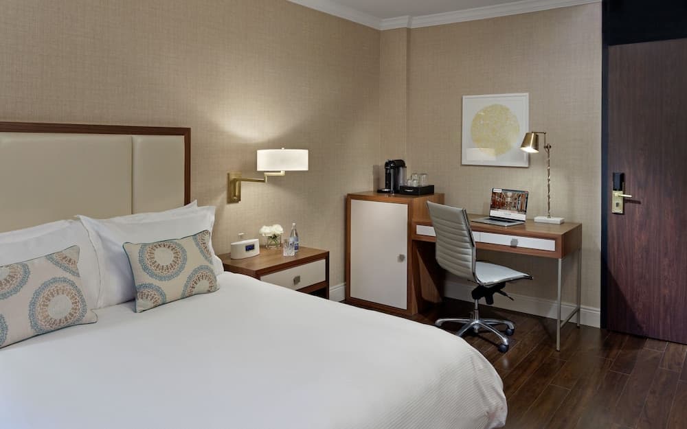 Petite Room, 1 Double Bed