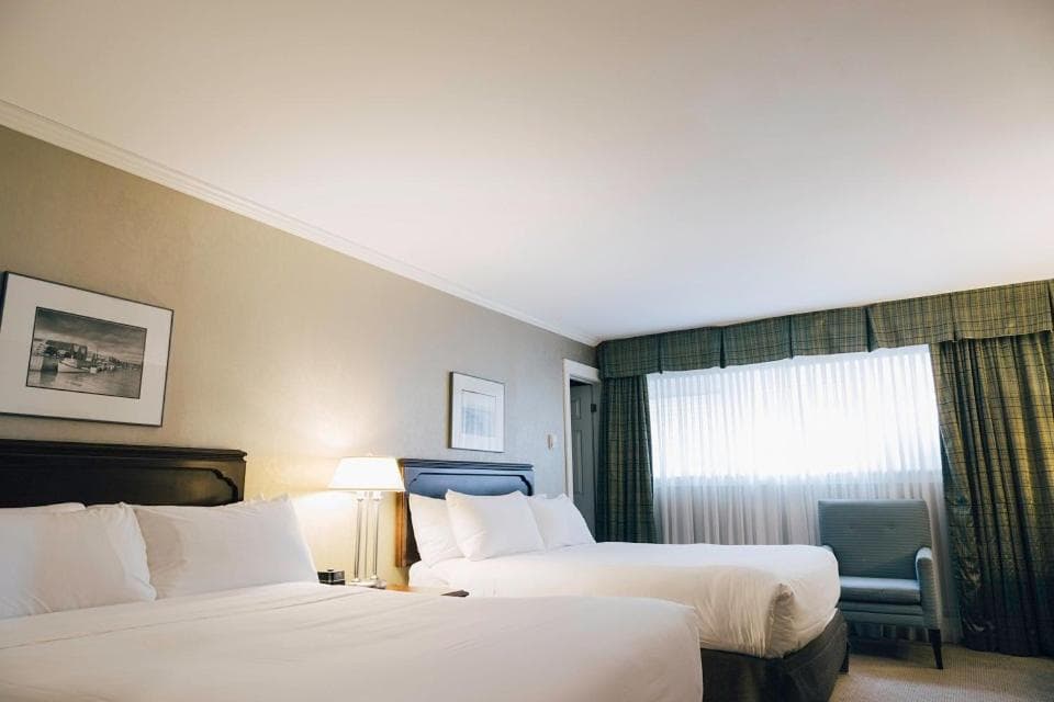 Standard Queen Room with Two Queen Beds