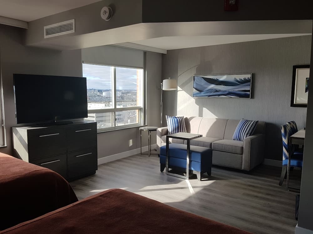 Suite, 2 Queen Beds